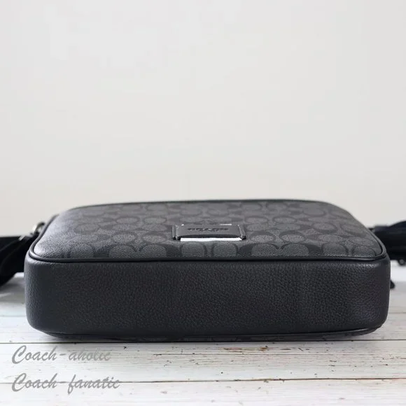 NWT Coach CH078 District Crossbody Signature Canvas & Leather Charcoal/Black - Picture 10 of 12